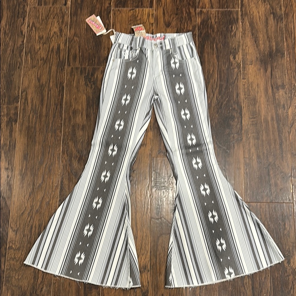 Cowgirl Hardware Aztec Gray Flared Jeans. Youth size 8 with adjustable waistband